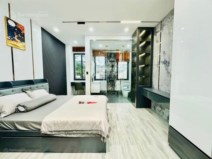 Khách cần tìm nhà đang cho thuê 36triệu, đường mạc đĩnh chi  q.1, 65m2, gần hồ con rùa