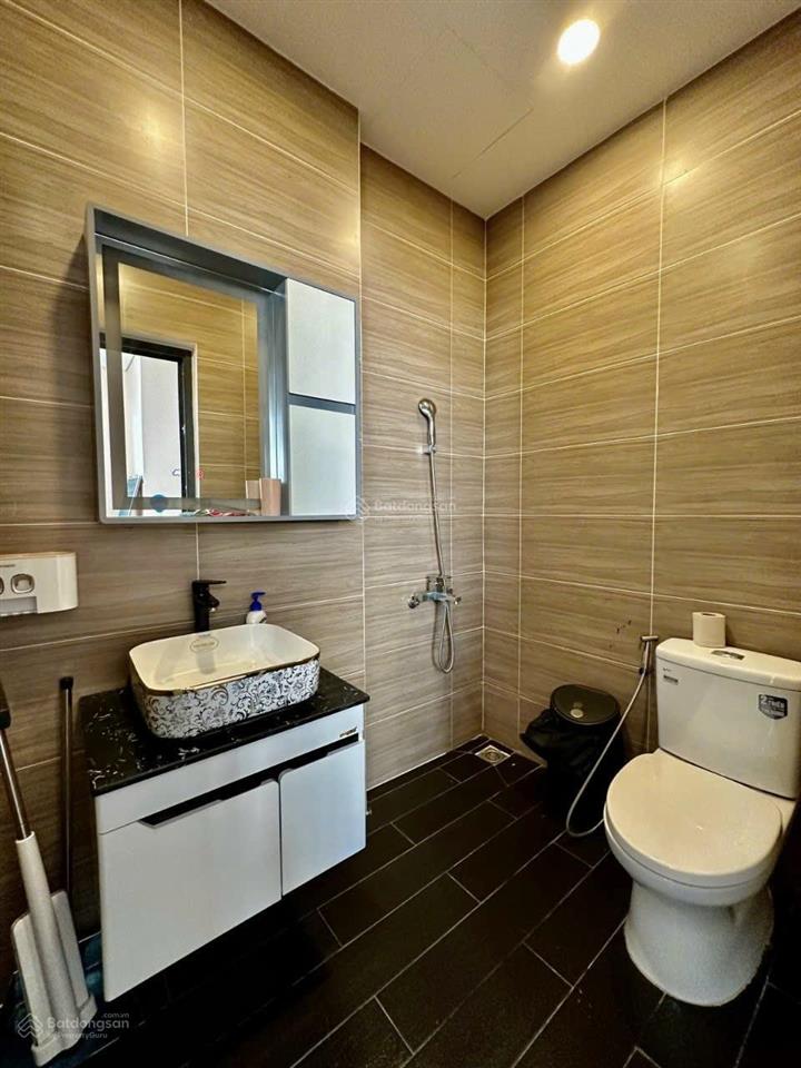 Chính chủ bán căn nhà cho thuê 30 triệu, đ. tân hải  tân bình. giá 4tỷ190/91m2, e. town cộng hòa
