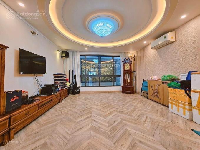 Giảm giá bán nhanh nhà cho thuê 31triệu, đ. trần nhân tôn  q.10. 91m2, gần chợ an đông