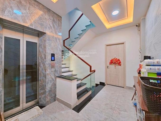Giảm giá bán nhanh nhà cho thuê 31triệu, đ. trần nhân tôn  q.10. 91m2, gần chợ an đông