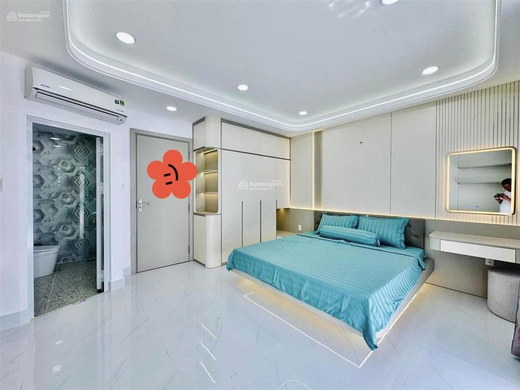 Tôi bán nhà đường 6 mét hòa hưng  quận 10, giá 3 tỷ 270/86,5m2, cho thuê 29tr, gần chợ hòa hưng