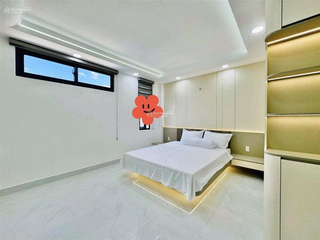 Tôi bán nhà đường 6 mét hòa hưng  quận 10, giá 3 tỷ 270/86,5m2, cho thuê 29tr, gần chợ hòa hưng
