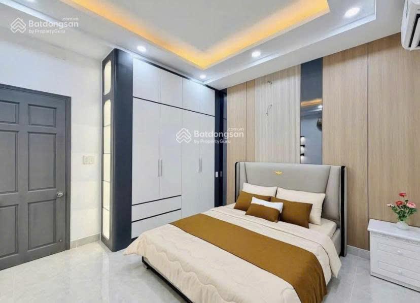 Nhà đường 6,5m ngay trần văn khê bình thạnh. giá 3tỷ690/72,9m2, cho thuê 22triệu. gần chợ thị nghè