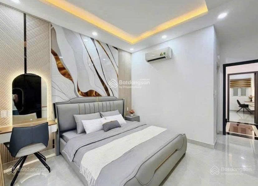 Nhà đường 6,5m ngay trần văn khê bình thạnh. giá 3tỷ690/72,9m2, cho thuê 22triệu. gần chợ thị nghè
