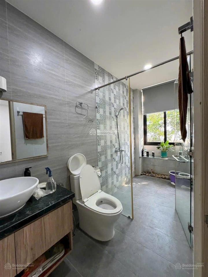 Nhà đường 6,5m đặng văn ngữ phú nhuận. giá 3tỷ030/63m2, cho thuê 20tr. gần công viên hoàng văn thụ