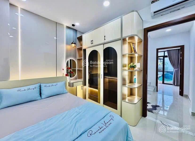 Nhà đường lớn 7 mét ngay ký hòa q.5. giá 3tỷ390/72.5m2,cho thuê 23tr. gần bệnh viện đại học y dược