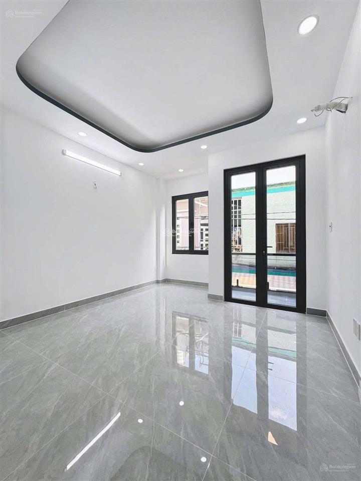 Bán nhà đường lò lu  quận 9. 65,6m2, đang cho thuê 13 triệu. gần thcs trường thạnh