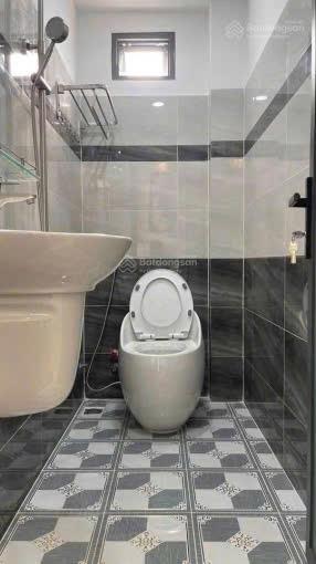 Giảm giá sâu bán gấp nhà hồ thị kỷ p1 q10. giá 3tỷ8/71,3m2 gần chợ hoa hồ thị kỷ. cho thuê 20tr/th