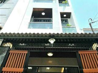 Bán nhà chính chủ đường 6mét lê thánh tôn  q1. giá 4tỷ590/81,9m2 gần chợ bến thành. cho thuê 29tr