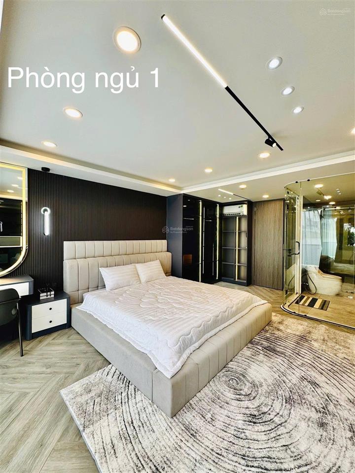 Bán gấp nhà đường lý văn phức, phường tân định q1. giá 5tỷ1/91,8m2 gần chợ tân định. cho thuê 38tr