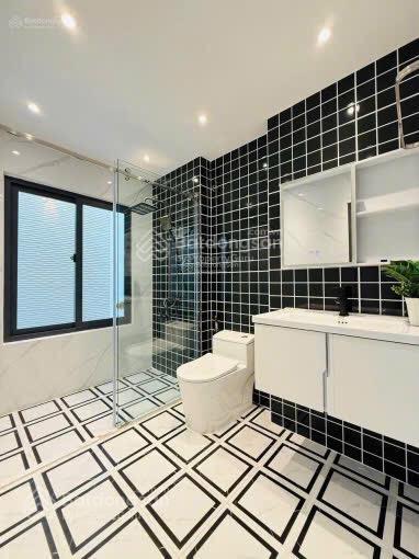 Bán nhà đường xe hơi trần khắc chân  quận 1. giá 5tỷ29/78,5m2 gần chợ tân định. đang cho thuê 32tr