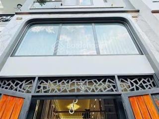 Bán nhà đường xe hơi trần khắc chân  quận 1. giá 5tỷ29/78,5m2 gần chợ tân định. đang cho thuê 32tr