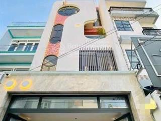 Kẹt tiền bán gấp nhà trần đình xu quận 1. giá 5 tỷ1/81,9m2 gần ngã tư trần hưng đạo. cho thuê 32tr