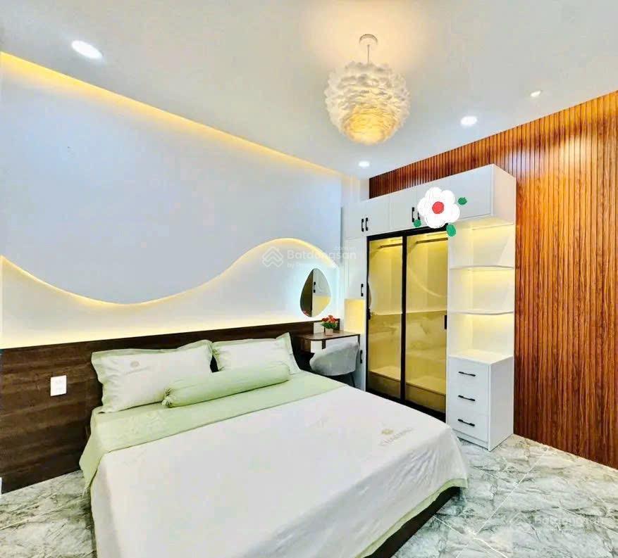 Bán nhà đang cho thuê 25triệu/tháng đường huỳnh mẫn đạt p19 bình thạnh. 3tỷ56/84m2 gần chợ thị nghè