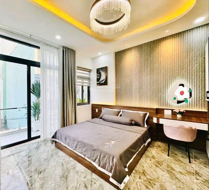 Bán nhà đang cho thuê 25triệu/tháng đường huỳnh mẫn đạt p19 bình thạnh. 3tỷ56/84m2 gần chợ thị nghè