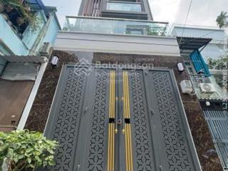 Bán nhà đường lớn nguyễn xiển  quận 9. giá 2tỷ650/71,3m2 gần vinhome. đang cho thuê 18tr/th sổ sẵn
