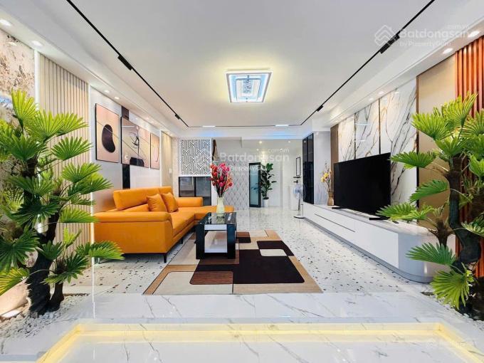 Bán nhà đường ôtô trần khắc chân  quận 1. giá 4tỷ56/78,5m2 gần công viên lê văn tám. cho thuê 30tr