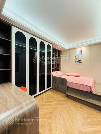 Bán nhà đường ôtô trần khắc chân  quận 1. giá 4tỷ56/78,5m2 gần công viên lê văn tám. cho thuê 30tr