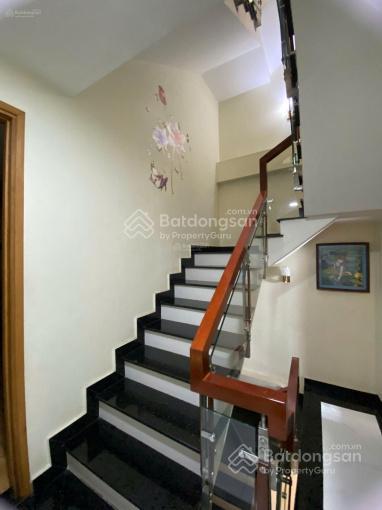 Kẹt vốn bán gấp nhà đường diên hồng p1 bình thạnh. 3tỷ4/80,5m2 gần chợ bà chiểu. đang cho thuê 26tr