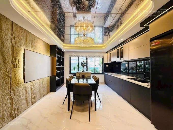 Cô hằng bán nhà phạm ngọc thạch, p. võ thị sáu q3. giá 4tỷ2/87.5m2 gần hồ con rùa. cho thuê 30tr/t