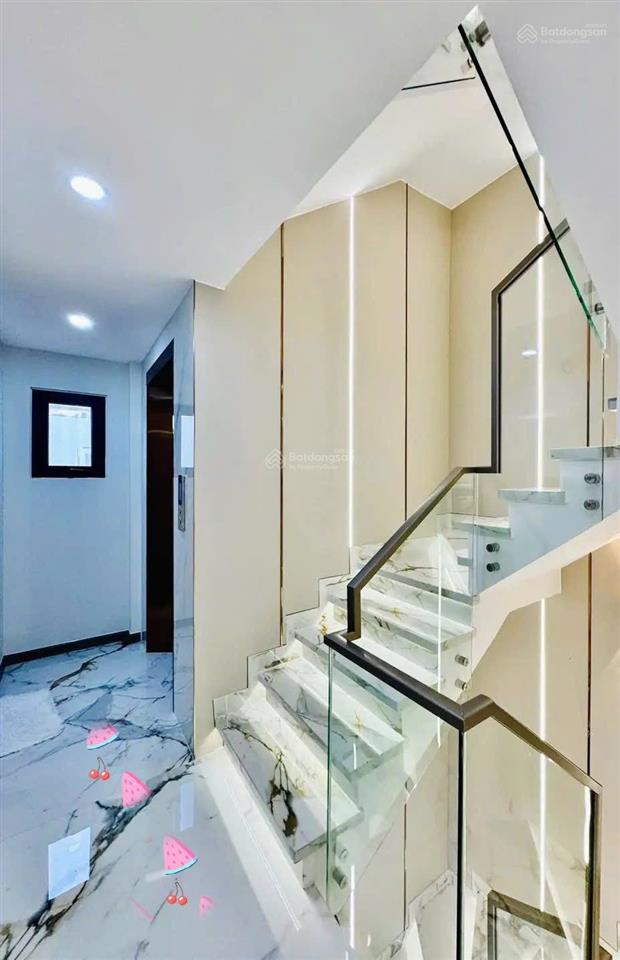 Chính chủ bán nhà nguyễn thị minh khai  q1. giá 5tỷ590/86,4m2 gần cv lê văn tám. cho thuê 38tr/th