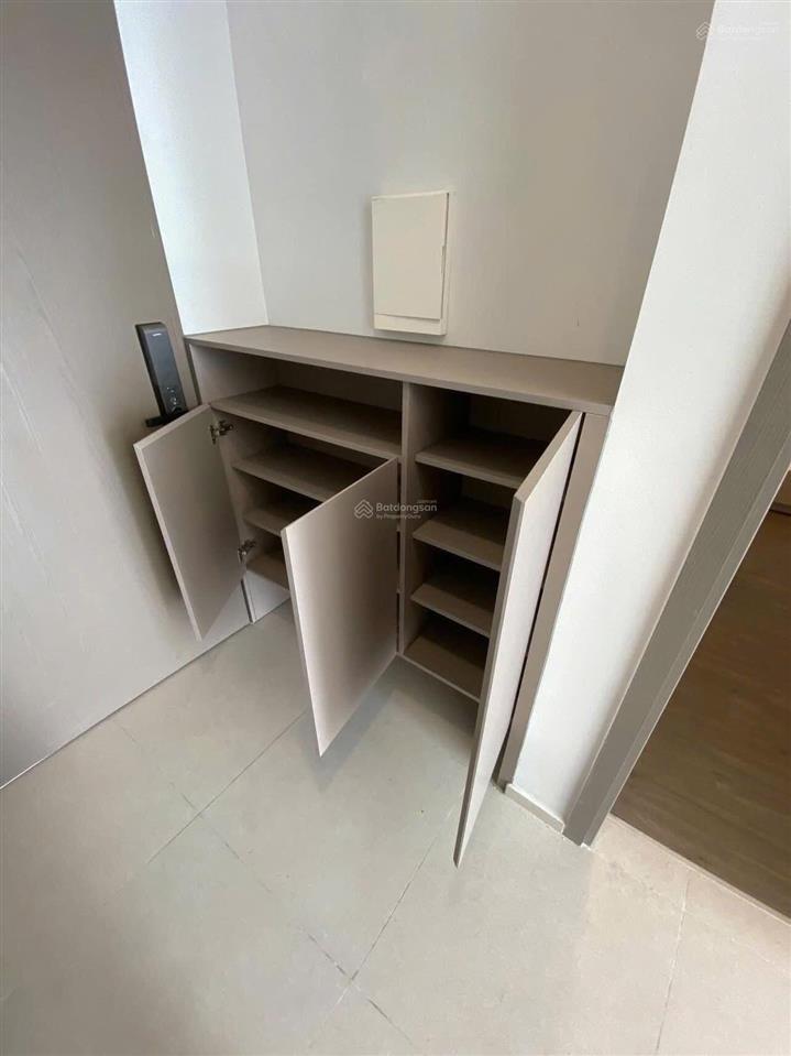 Bán nhanh căn hộ chung cư xóm cải, đường nguyễn trãi p8 q5. giá 2tỷ5/92,5m2 gần bệnh viện đh y dược