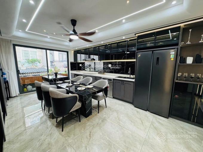 Chính chủ bán nhà thân văn nhiếp  q2. giá 4tỷ2/102,3m2 gần công viên hoa phượng. cho thuê 28tr/th