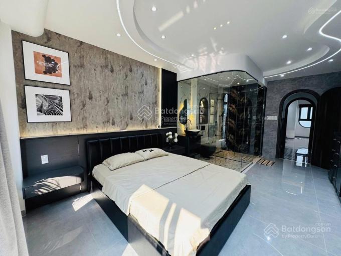 Chính chủ bán nhà thân văn nhiếp  q2. giá 4tỷ2/102,3m2 gần công viên hoa phượng. cho thuê 28tr/th