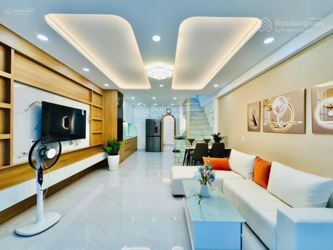 Bán gấp nhà lý tự trọng, phường bến nghé q1. giá 3tỷ680/ 74,8m2 gần vincom center. cho thuê 25tr/th