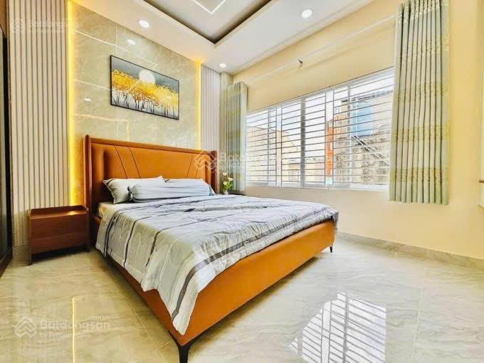 Bán nhà đang cho thuê 30 triệu/tháng đường phan tôn, p. đa kao q1. 78,3m2 gần chợ đa kao