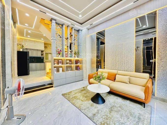 Bán nhà đang cho thuê 30 triệu/tháng đường phan tôn, p. đa kao q1. 78,3m2 gần chợ đa kao