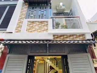 Cô liễu bán nhà đường võ văn tần quận 3. giá 3tỷ1/62,1m2 gần trường thcs kiến thiết. cho thuê 20tr
