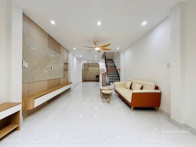 Giảm 500 triệu bán nhanh nhà trần phú p4 q5. dt 81,6m2 gần đại học sài gòn. cho thuê 26tr/th