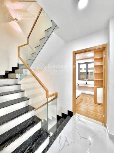 Cô phương bán nhà võ văn tần  quận 3. 83,6m2 gần trường thcs kiến thiết. cho thuê 30tr/th