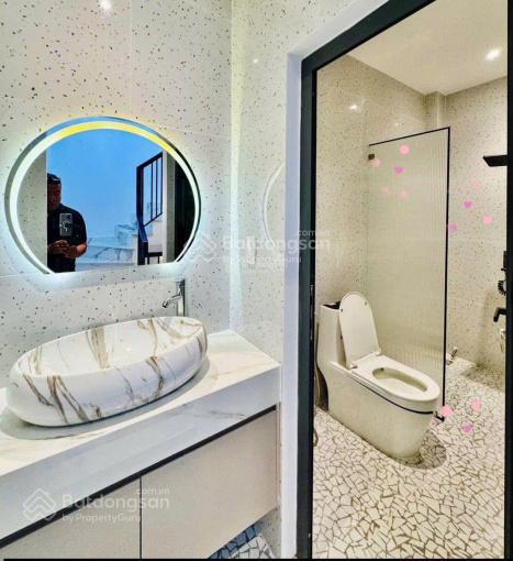 Bán nhà mặt đường huỳnh đình hai p14 bình thạnh. 82m2 gần chợ bà chiểu. cho thuê 25tr/th