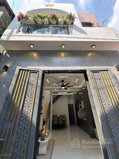 Chính chủ bán nhà đường hoa lan p2 phú nhuận. 65,5m2 gần khu ẩm thực pxl. đang cho thuê 16tr/th