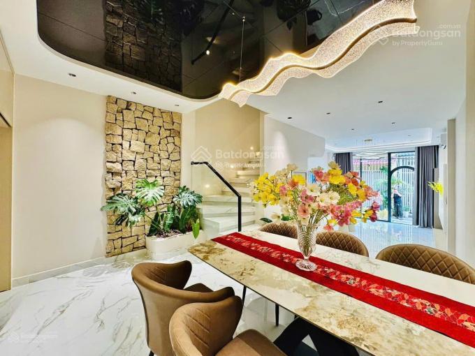 Bán gấp nhà đường lý văn phức, phường tân định q1. giá 4tỷ6/77.2m2 gần chợ tân định. cho thuê 30tr