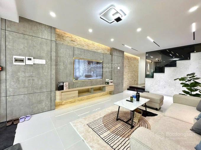 Chính chủ bán nhà đường nguyễn thái bình  q1. 84m2 gần cho bến thành. cho thuê 32tr/th