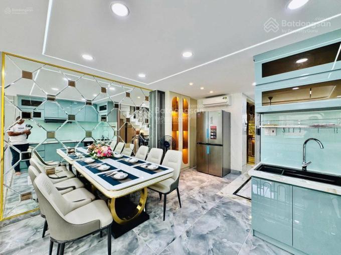Bán gấp nhà đường hồ hảo hớn, p. cô giang, q1. 73,5m2 gần đh văn lang. cho thuê 26tr/th