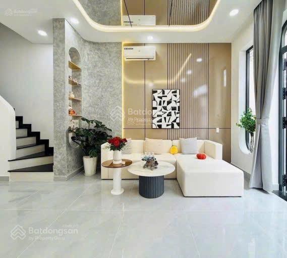 Chú thách bán gấp nhà phan phú tiên p10 q5. dt 77,5m2 gần trường th lý cảnh hớn. cho thuê 24tr