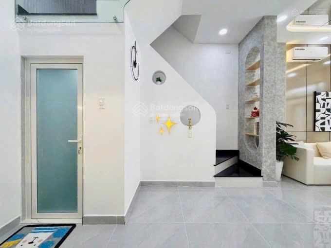 Chú thách bán gấp nhà phan phú tiên p10 q5. dt 77,5m2 gần trường th lý cảnh hớn. cho thuê 24tr