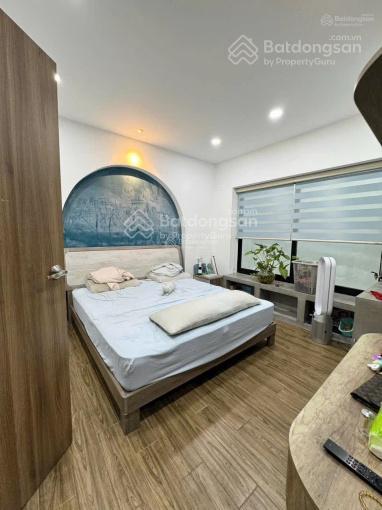Bán gấp nhà phạm ngọc thạch, p. võ thị sáu q3. 79,7m2 gần hồ con rùa. cho thuê 30tr/t