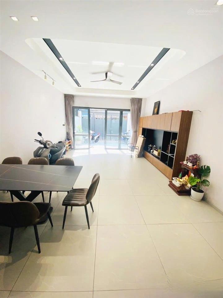Chính chủ bán nhà thân văn nhiếp  q2. 83,7m2 gần công viên hoa phượng. cho thuê 22tr/th