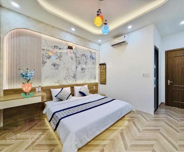 Bán nhà chính chủ nguyễn văn thủ  quận 1. giá 5 tỷ 6/120m2 thông điện biên phủ. cho thuê 40tr/th