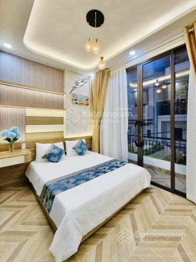 Bán nhà chính chủ nguyễn văn thủ  quận 1. giá 5 tỷ 6/120m2 thông điện biên phủ. cho thuê 40tr/th