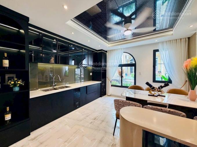 Bán gấp nhà nguyễn đình chiểu p4 q3. dt 83,5m2 gần chợ vườn chuối. đang cho thuê 32tr/th