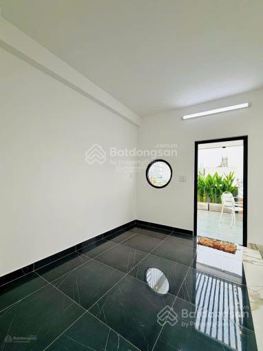 Bán gấp nhà nguyễn đình chiểu p4 q3. dt 83,5m2 gần chợ vườn chuối. đang cho thuê 32tr/th