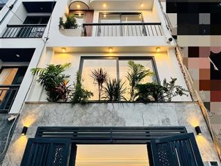 Bán nhà đang cho thuê 25 triệu/tháng đường 3/2  q10. 75,5m2 gần vincom. đường xe hơi