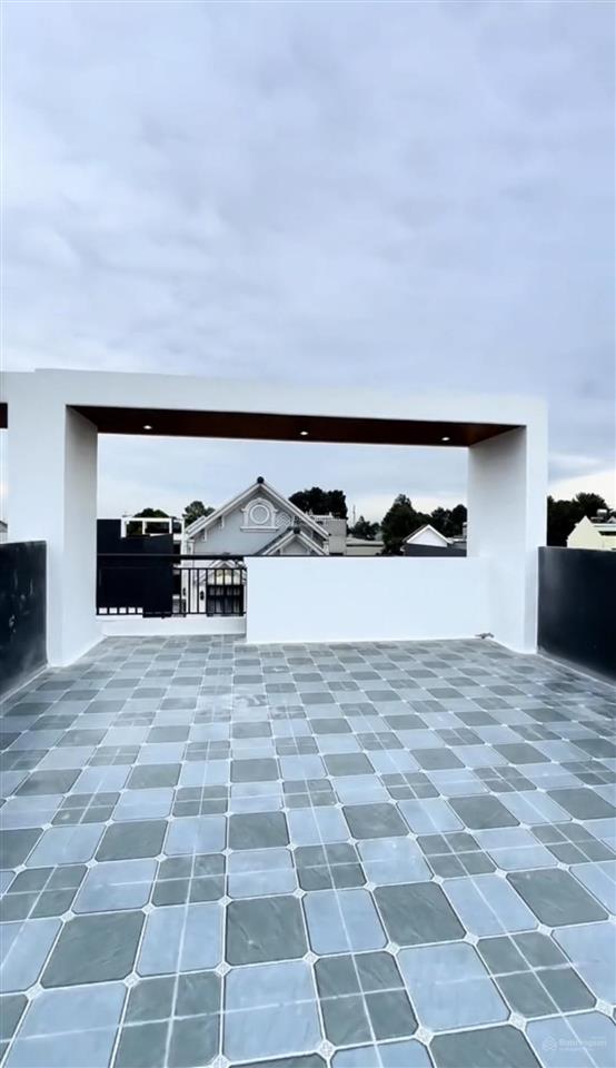 Cô yến bán gấp nhà lê văn duyệt p1 bình thạnh. 91m2 gần cầu bông. đang cho thuê 27tr/th