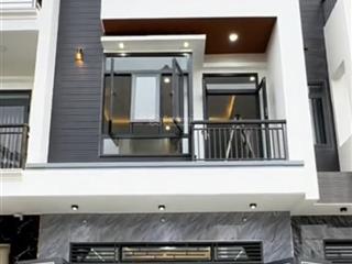 Cô yến bán gấp nhà lê văn duyệt p1 bình thạnh. 91m2 gần cầu bông. đang cho thuê 27tr/th
